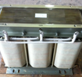 三相穩(wěn)壓器運用需求留意哪些事項